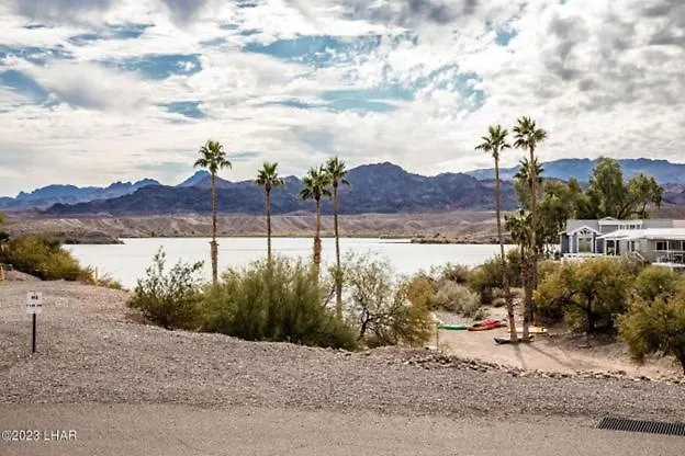 Picture Perfect At Sam's Beachcomber Lake Havasu City