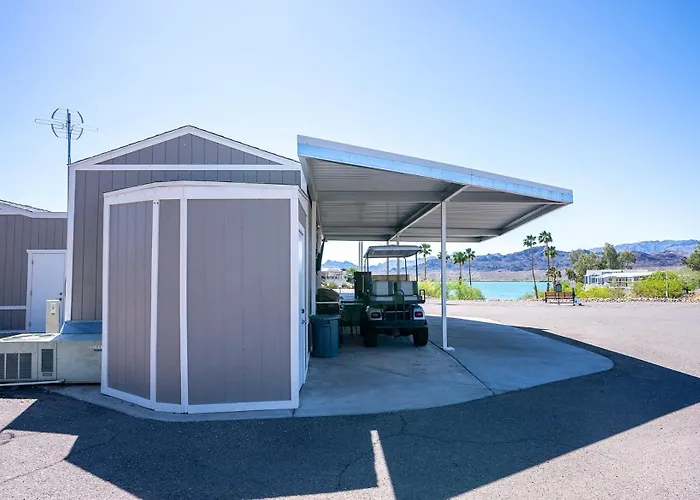 Picture Perfect At Sam's Beachcomber Lake Havasu City